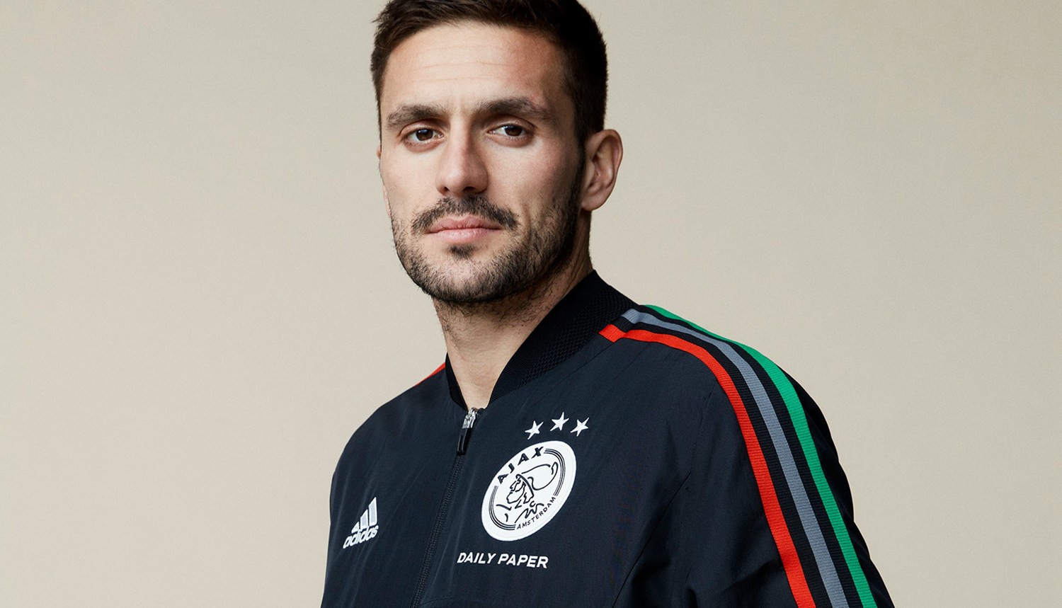 面对三球落 面对三球落