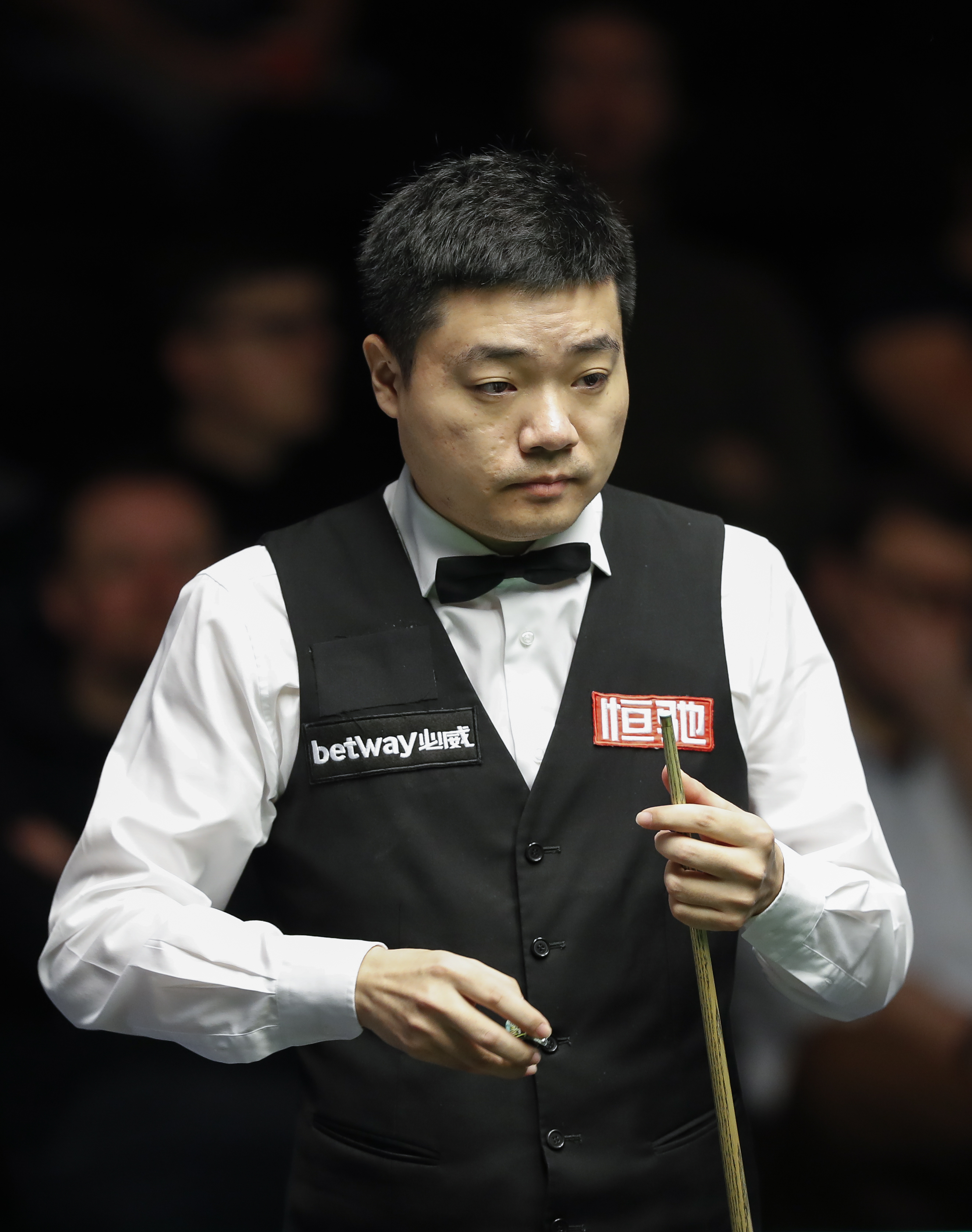 从青年队一 从青年队一